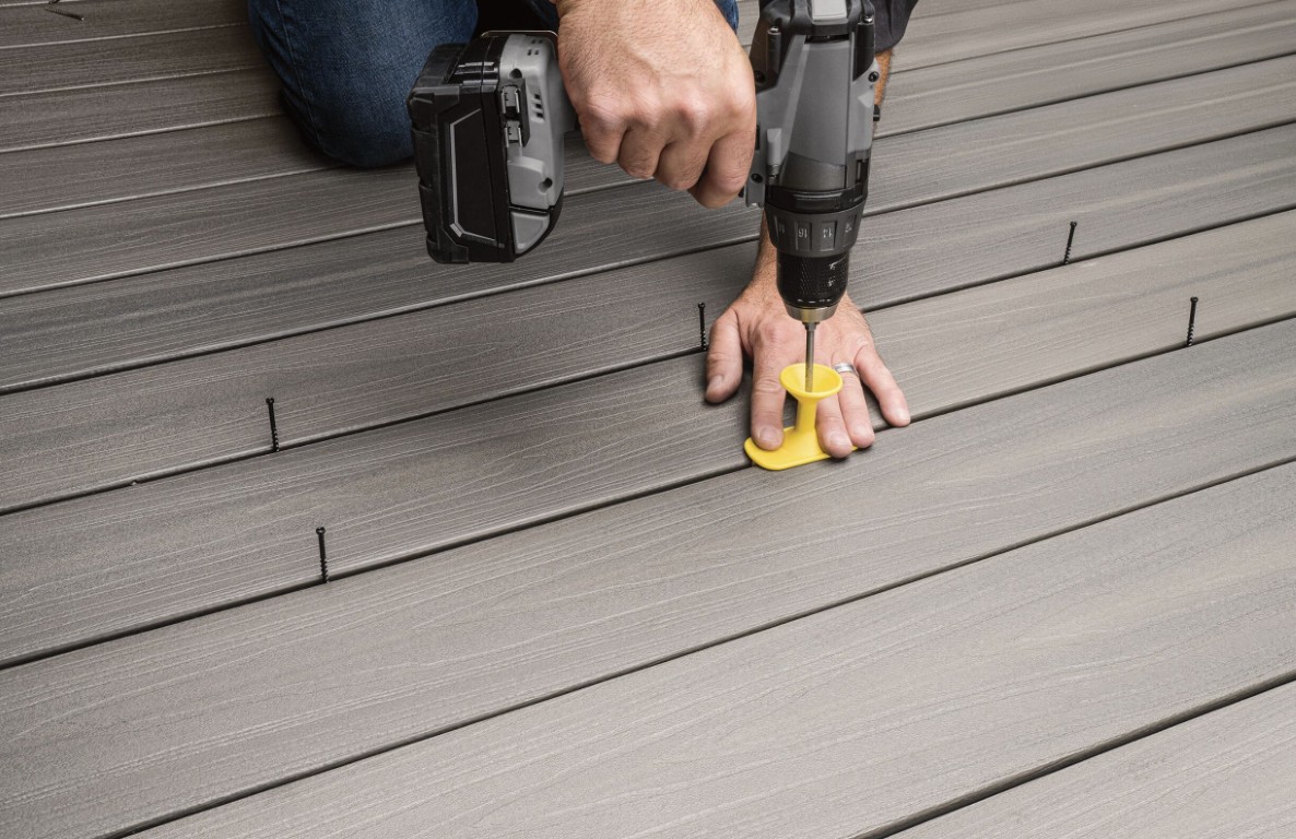 Deck Staining, Sealing & Painting service in League City, TX